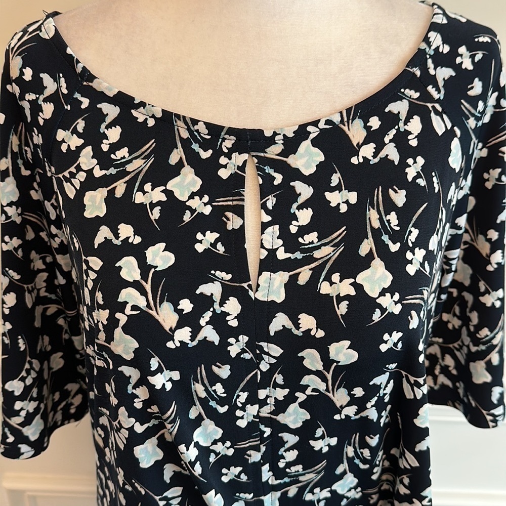 The Limited blouse - Picture 2 of 9